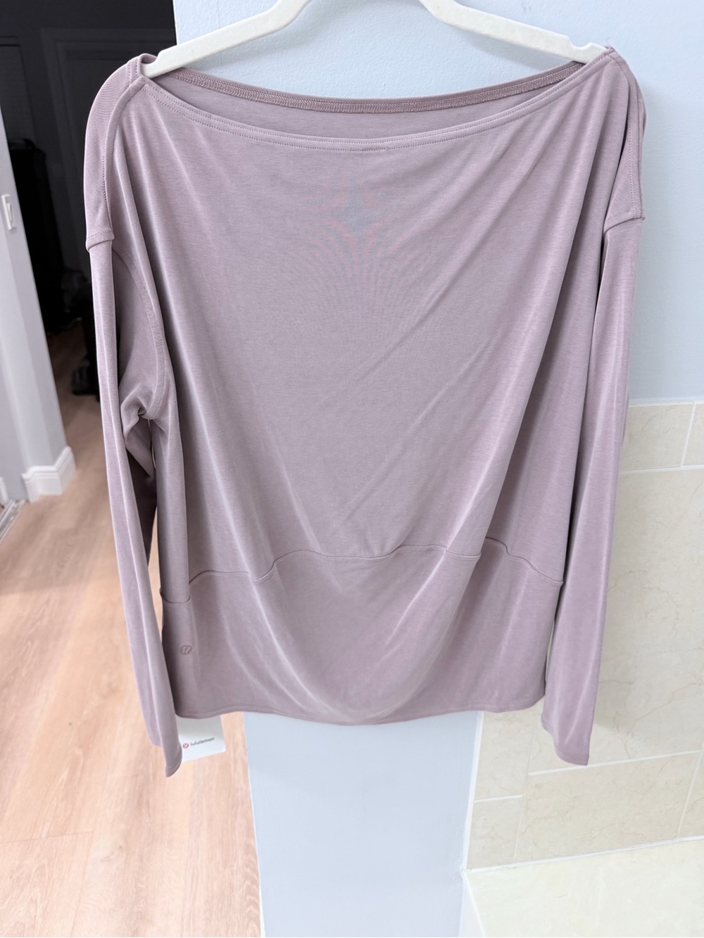 Lululemon Drapey Softstreme Shirt